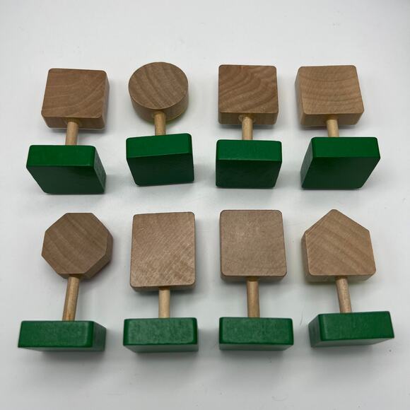 Melissa & Doug Wooden Train Engine Coach Caboose Cars Signs Thomas Railway BRIO - Picture 7 of 8